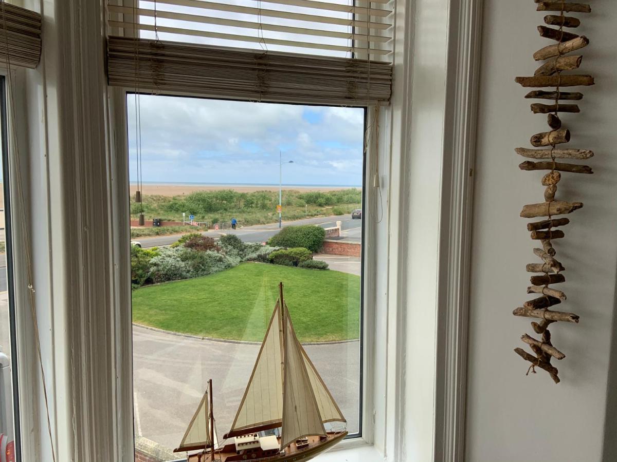 Beach Lookout - Sea Views Lytham St Annes Luaran gambar